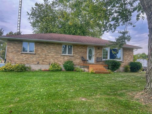 75652 Bluewater Highway, Bayfield, ON, N0M1G0 | Card Image