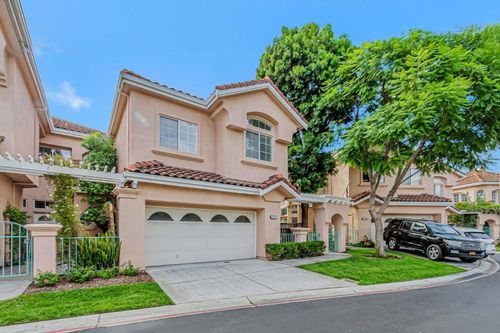 2122 Vizcaya Way, Campbell, CA, 95008-5659 | Card Image