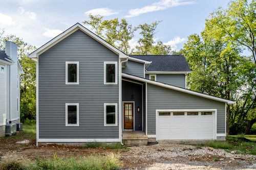 2401 Stivers St, Nashville, TN, 37218-2719 | Card Image