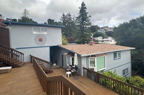 525 Wellington Dr, San Carlos, CA, 94070-1733 | Card Image