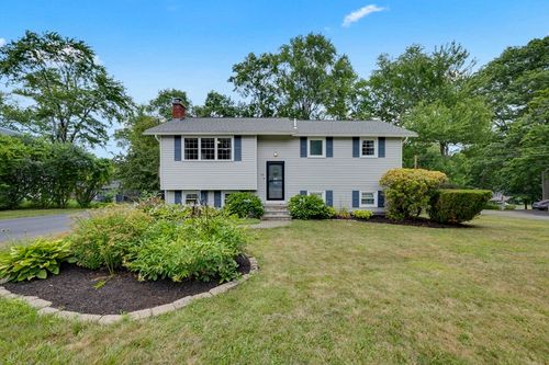 28 Yale Dr, Milford, MA, 01757-1853 | Card Image