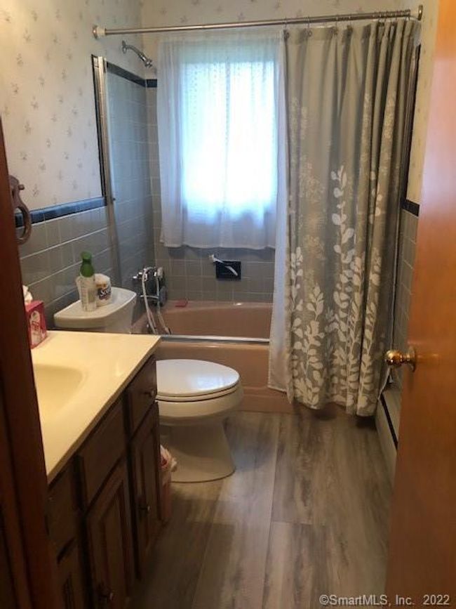 101 Wilmont St, House other with 3 bedrooms, 2 bathrooms and null parking in Wethersfield CT | Image 5