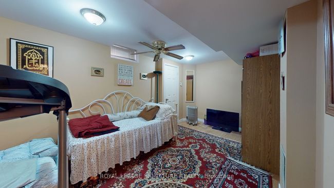 180 Kingknoll Dr, House other with 8 bedrooms, 4 bathrooms and 2 parking in Brampton ON | Image 42