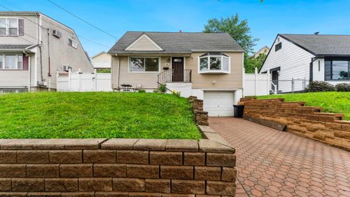 149 Hickory St, Kearny, NJ, 07032-3403 | Card Image