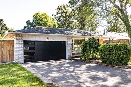 5170 Tamarac Dr, Burlington, ON, L7L3N4 | Card Image
