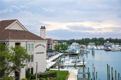 104-407 Harbour Pt, Virginia Beach, VA, 23451-7140 | Card Image
