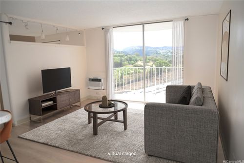 ph-7-1706-98-1038 Moanalua Rd, Aiea, HI, 96701-4626 | Card Image