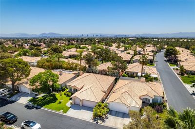 1616 Shadow Rock Drive, House other with 3 bedrooms, 2 bathrooms and null parking in Las Vegas NV | Image 1