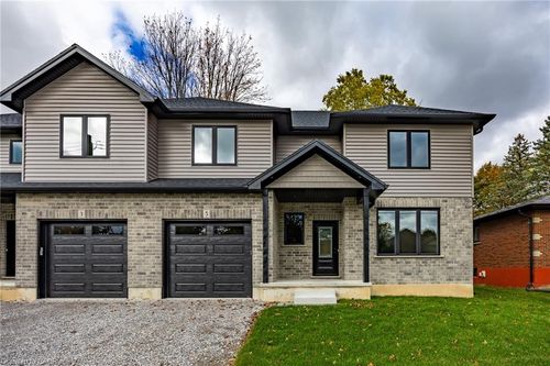 5 Maple Ave, Port Dover, ON, N0A1N6 | Card Image