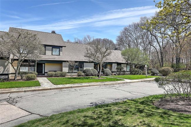 3 Pendleton Pl, Condo with 2 bedrooms, 2 bathrooms and 2 parking in Narragansett RI | Image 43