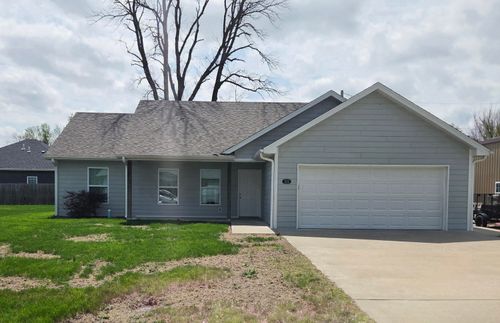 212 Alco St, CENTRALIA, MO, 65240 | Card Image