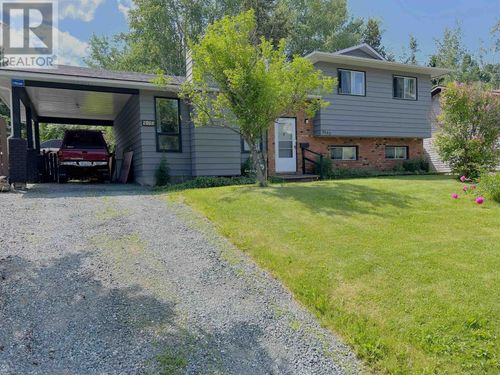 8145 St Lawrence Ave, Prince George, BC, V2N4K6 | Card Image