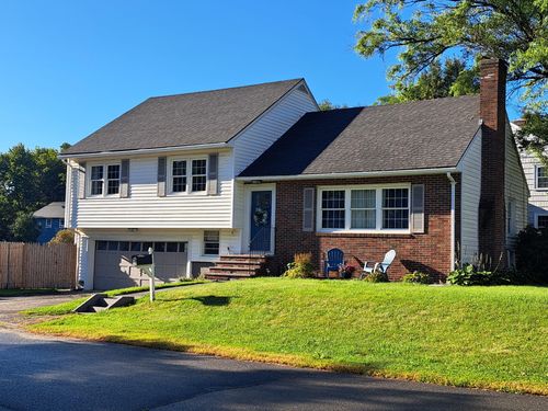 13 Beecher Park, Bangor, ME, 04401-3744 | Card Image