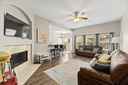 32018 Anne Ln, Pinehurst, TX, 77362-4064 | Card Image