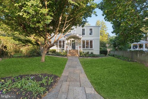 2347 N Quantico St, ARLINGTON, VA, 22205-2045 | Card Image