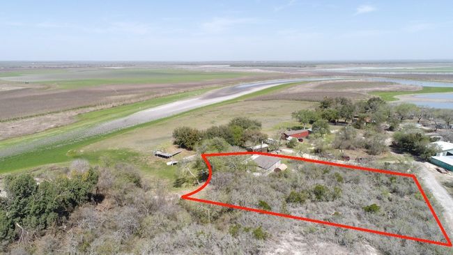 118 Minson Dr, House other with 3 bedrooms, 2 bathrooms and 4 parking in Sandia TX | Image 35