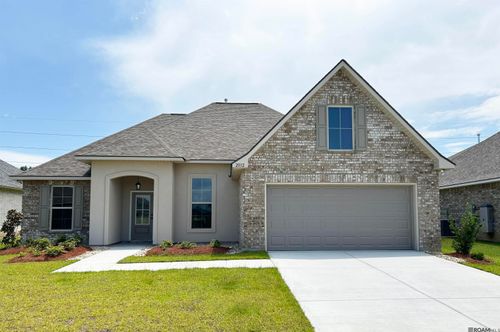 2032 Armwood Ave, Zachary, LA, 70791-8543 | Card Image