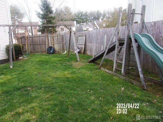 29 Jeffrey Cir, House other with 4 bedrooms, 3 bathrooms and null parking in Dayton NJ | Image 21