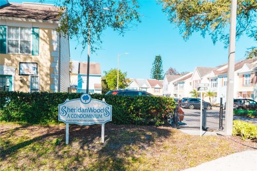 3402 W Wyoming Cir, TAMPA, FL, 33611-4346 | Card Image
