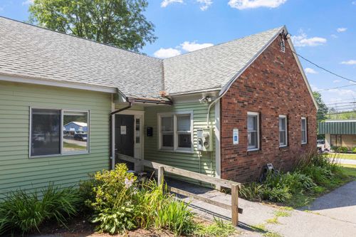 214 Lake St, Bristol, NH, 03222-3572 | Card Image