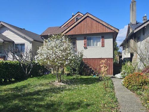2527 Mcgill Street, Vancouver, BC, V5K1G9 | Card Image