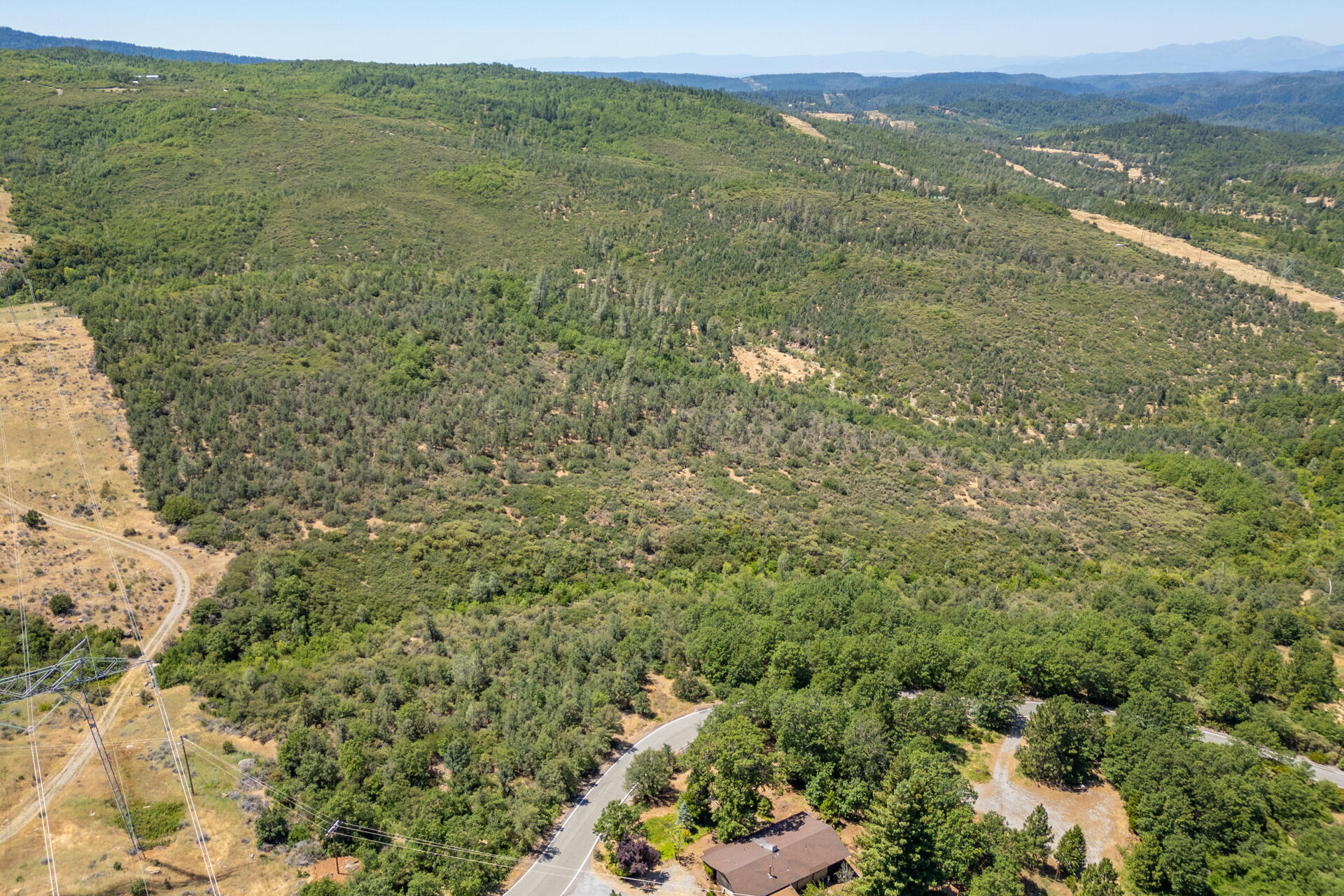 Land in Round Mountain 3