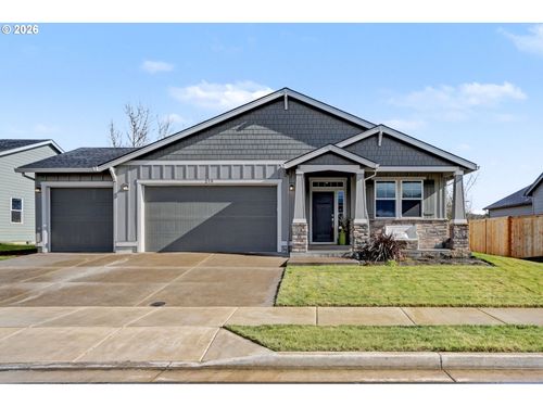 215 Walnut St, Mount Angel, OR, 97362-9824 | Card Image