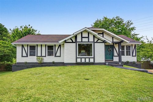 6 Cherrywood Ct, Saint Peters, MO, 63376-6662 | Card Image
