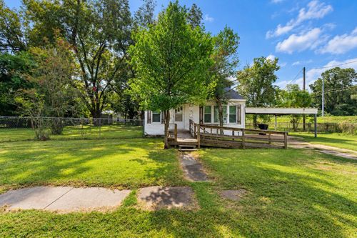 106 Thompson Street, Bossier City, LA, 71111 | Card Image