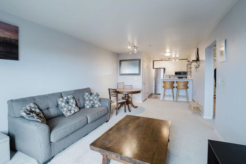 210-2901 2901 Macarthur Blvd, Oakland, CA, 94602 | Card Image