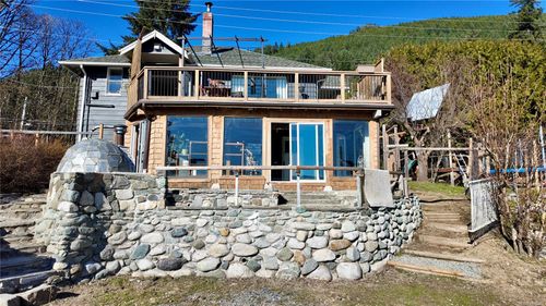 10584 Youbou Rd, Youbou, BC, V0R3E1 | Card Image