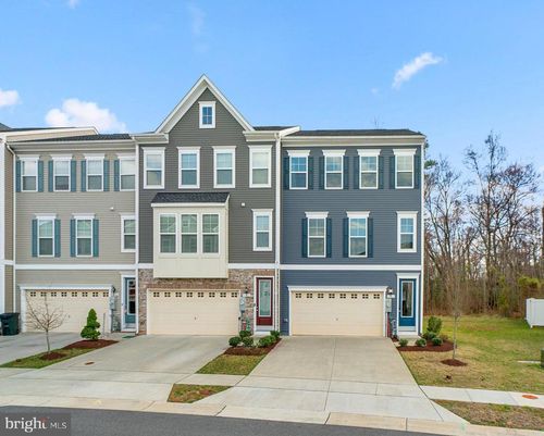 8321 Amber Beacon Cir, MILLERSVILLE, MD, 21108-2049 | Card Image