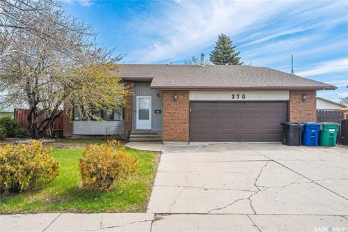 370 Kellins Cres, Saskatoon, SK, S7N2X6 | Card Image