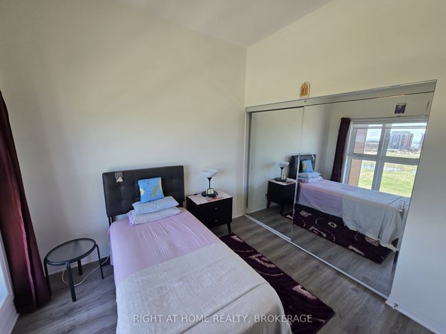 620 - 128 Grovewood Common, Condo with 2 bedrooms, 1 bathrooms and null parking in Oakville ON | Image 8