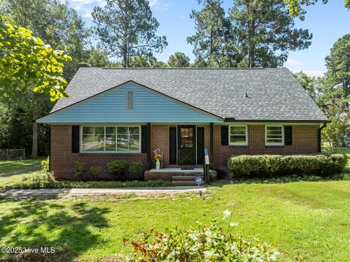 13520 Oakwood Dr, Laurinburg, NC, 28352-2014 | Card Image