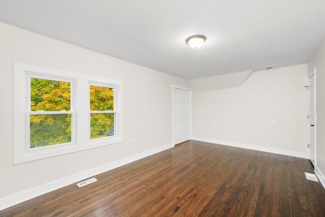 9213 S Trumbull Ave, House other with 3 bedrooms, 2 bathrooms and 2 parking in Evergreen Park IL | Image 15