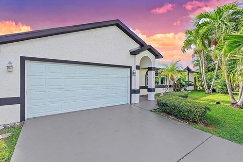 414 Sw Lairo Ave, Port St. Lucie, FL, 34953-3839 | Card Image