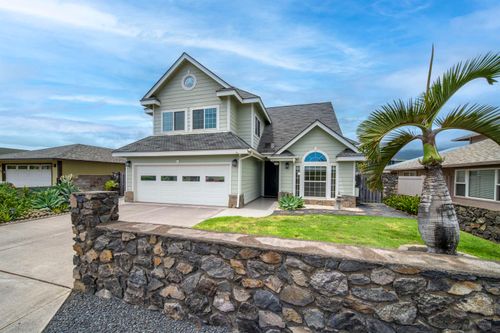 302 Kuualoha St, Kahului, HI, 96732 | Card Image