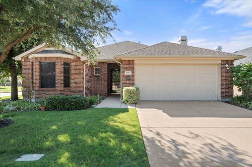 1001 Pigeon Hawk Dr, Little Elm, TX, 75068-8585 | Card Image
