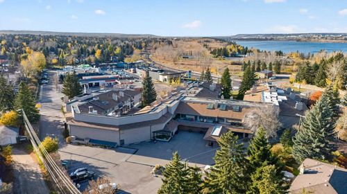 116-2425 90 Ave Sw, Calgary, AB, T2V4X8 | Card Image