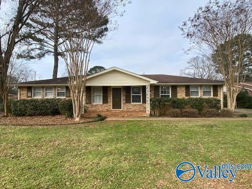 6210 Stratford Ct Nw, Huntsville, AL, 35806-1949 | Card Image