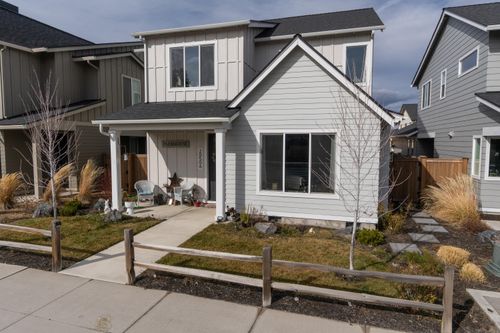 20506 Murphy Rd, Bend, OR, 97702-3895 | Card Image