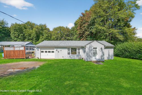 202 Towne Rd, Ellenville, NY, 12428-5751 | Card Image