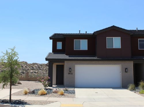 3902 E Fossil Way, Washington, UT, 84780-8821 | Card Image