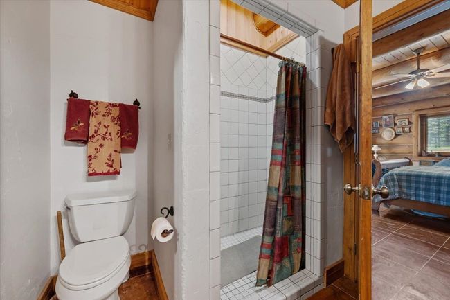 22506 Other, House other with 3 bedrooms, 3 bathrooms and null parking in Deadwood SD | Image 33