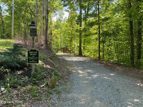 4716 Fred Jennings Rd, Walland, TN, 37886-3004 | Card Image