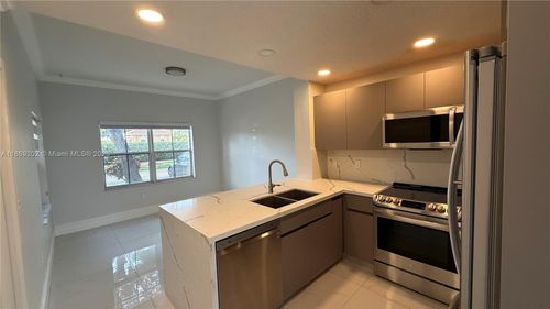 apt-1503-8480 Nw 139th Ln, MIAMI LAKES, FL, 33016-6707 | Card Image