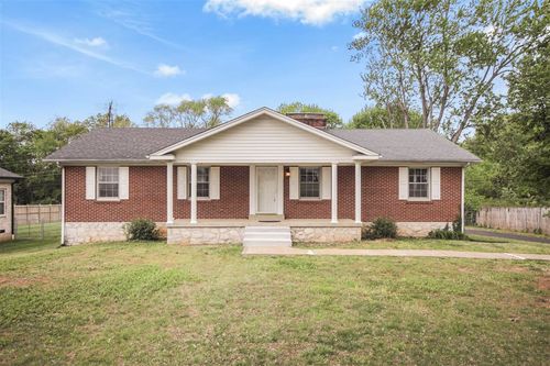 2925 Smallhouse Rd, Bowling Green, KY, 42104-4353 | Card Image