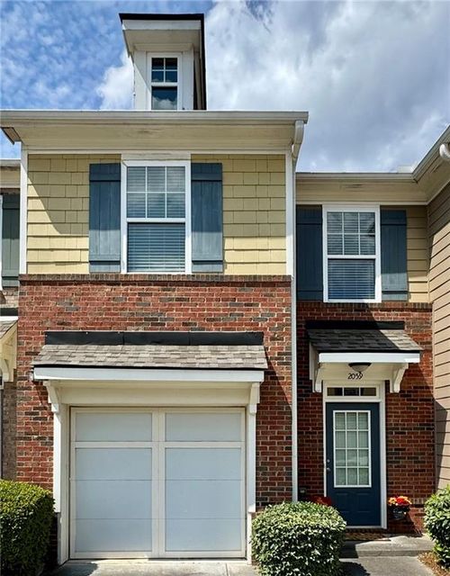 2059 Lakeshore Overlook Dr Nw, Kennesaw, GA, 30152-6715 | Card Image