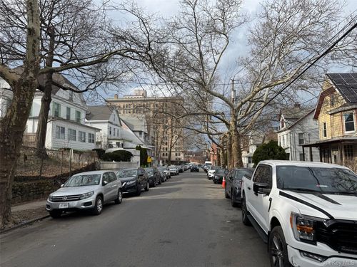 42 Union Ave, Mount Vernon, NY, 10550-3511 | Card Image